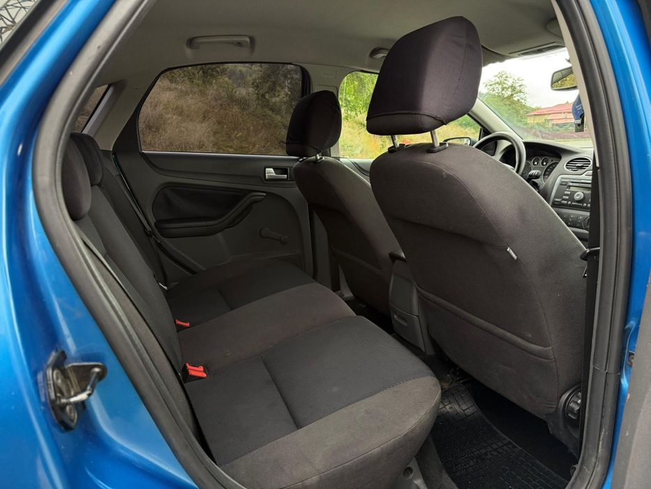 Ford Focus 2 Hatchback 1.6TDCi