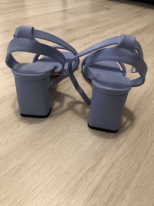 Sandale albastre cu toc 7 cm