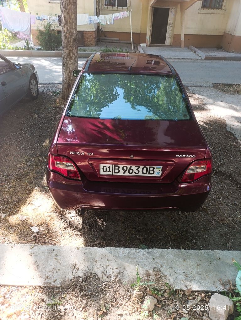 Аренда  Nexia 1.6 DOHC с кондиционером