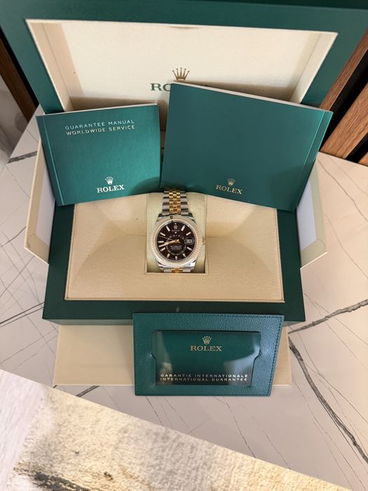 Rolex Sky-Dweller original