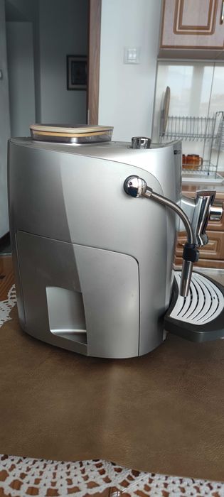 Pro Еспресо кафе машина SAECO