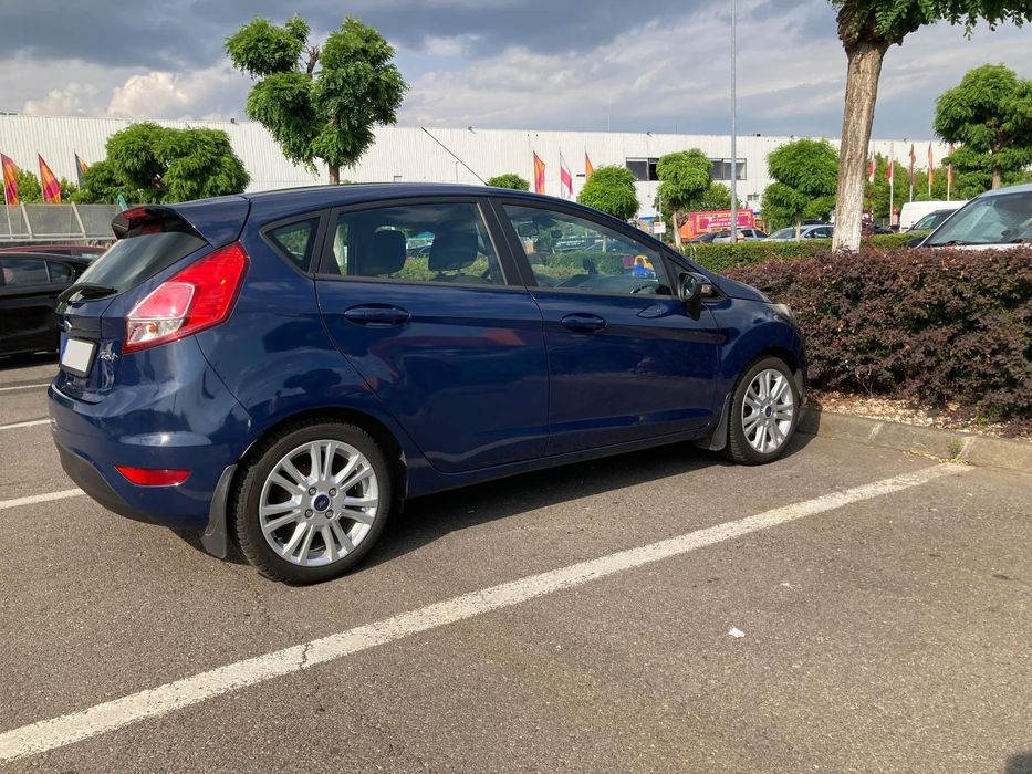 Ford Fiesta Ford Fiesta Facelift 2015, Euro 6, Senzori parcare, pachet iarnă