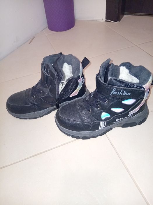 Зимни обувки за топли и сухи крачета