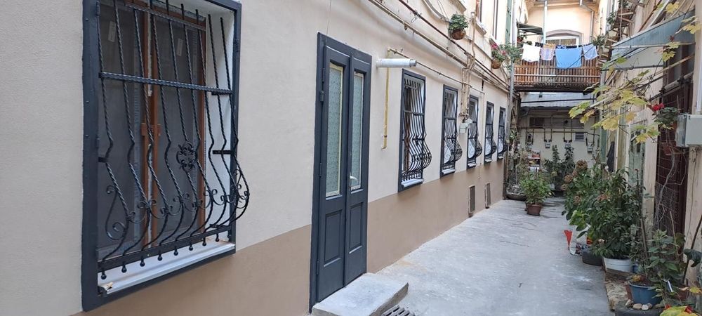 Apartament in casa, Piata Sfatului, ideal regim hotelier