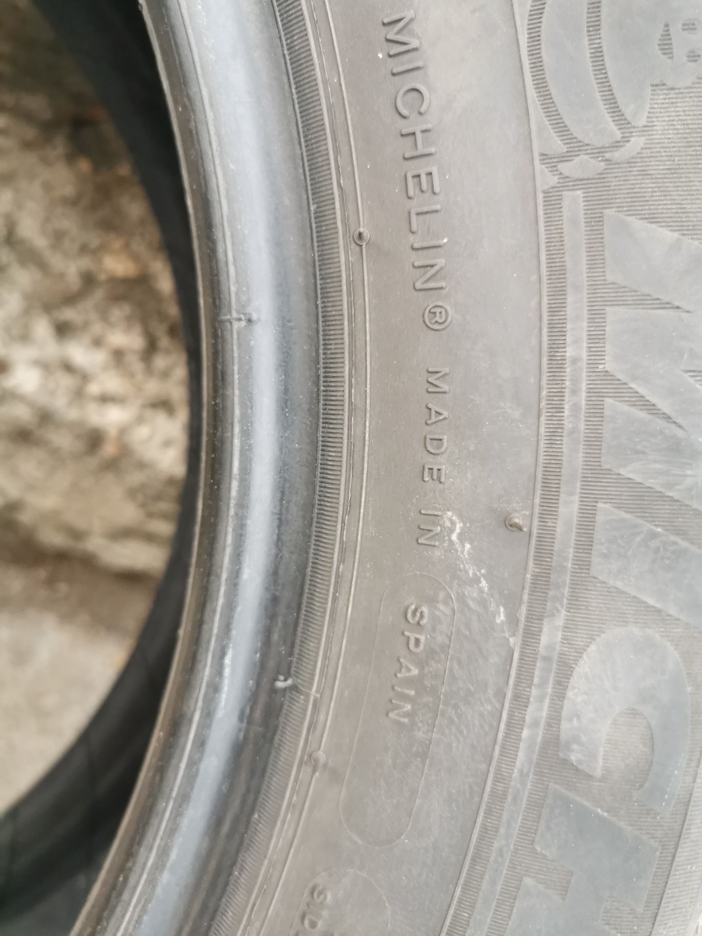 Продавам летни гуми Michelin 235/55/17