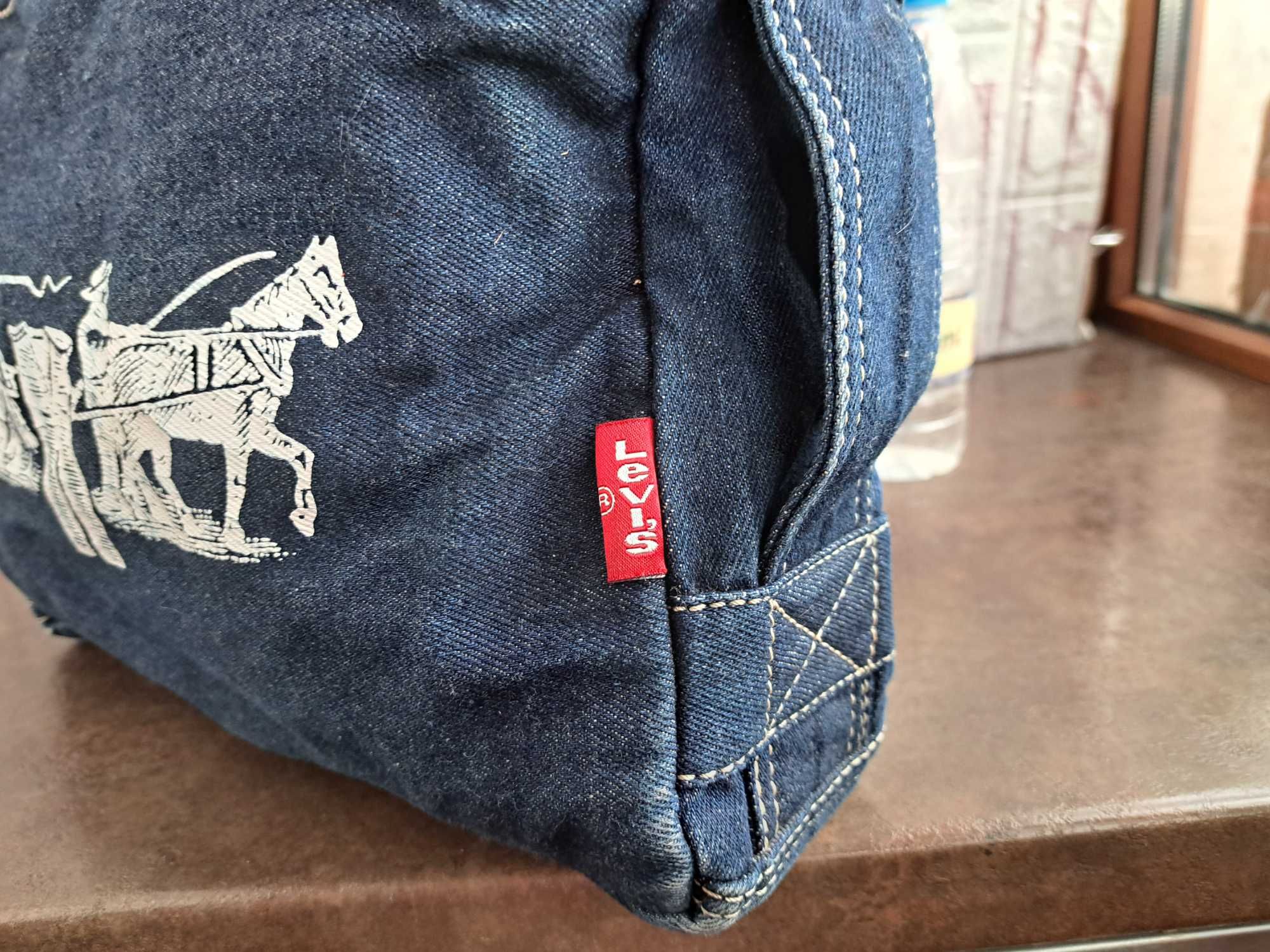 мъжка дънкова чанта,текстилна торба,Levi's