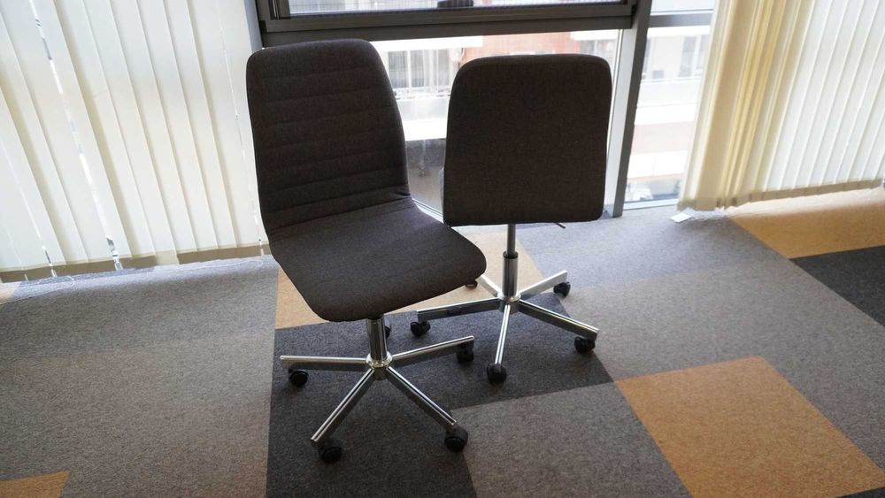 Столове - 51 броя