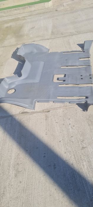 Vând dezmembrez iveco daily 6,5t motor 28/150cp