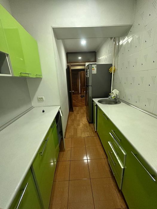 Срочно сдаётся квартира Паркентский Генерал Петрова 4-комн 90м2