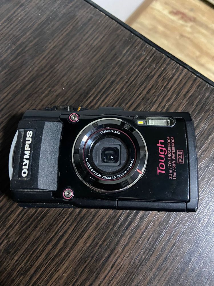 Aparat foto Olympus Tough TG-5, Waterproof, Negru