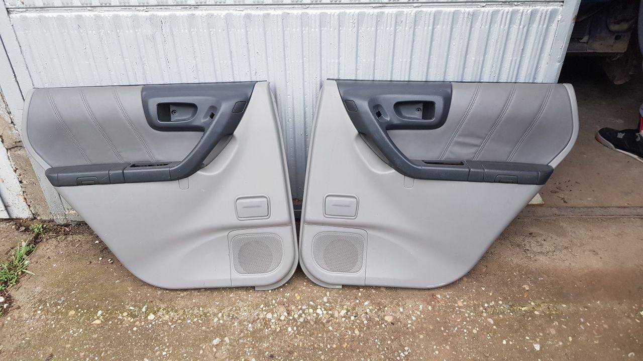 Subaru Forester на части