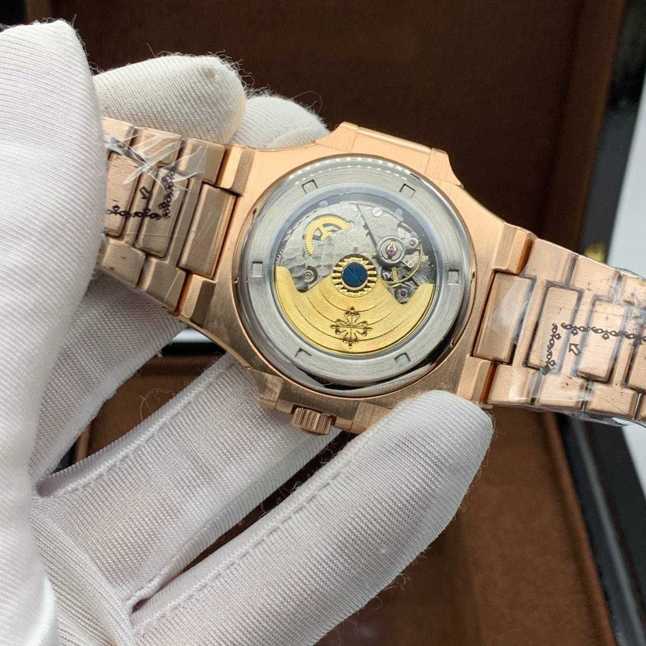 Patek Philippe nautilus Часовници колекция