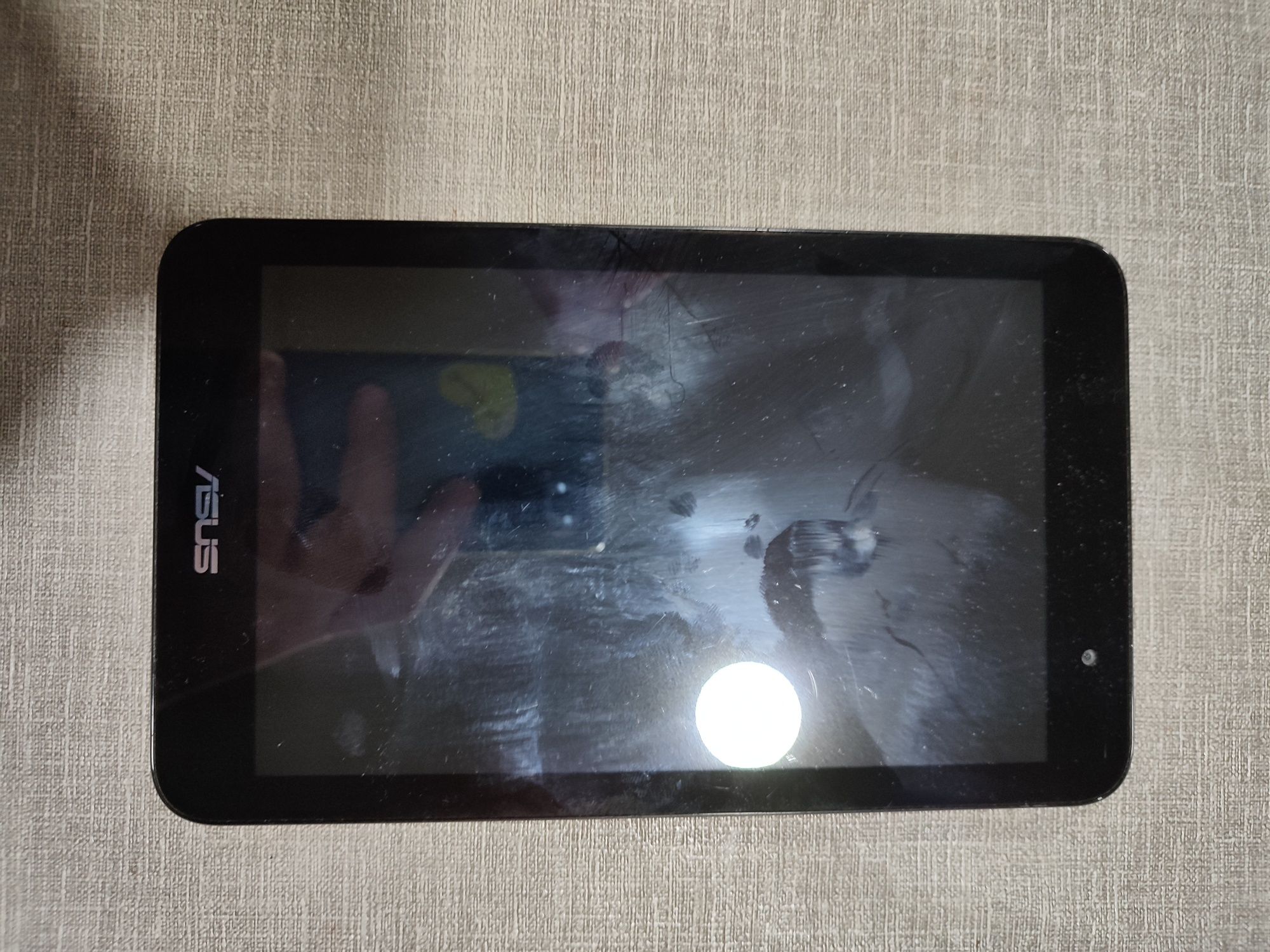 Asus  memo  pad7