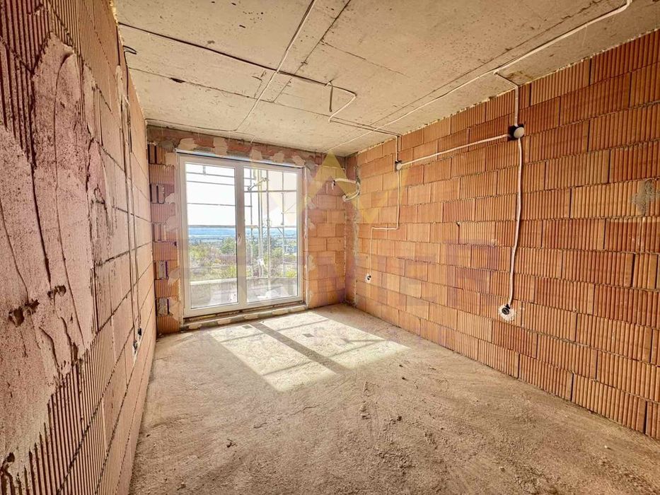 Продава се Двустаен апартамент в Варна, Владислав Варненчик - 62 кв.м за 1402 €/кв.м - Снимка #2