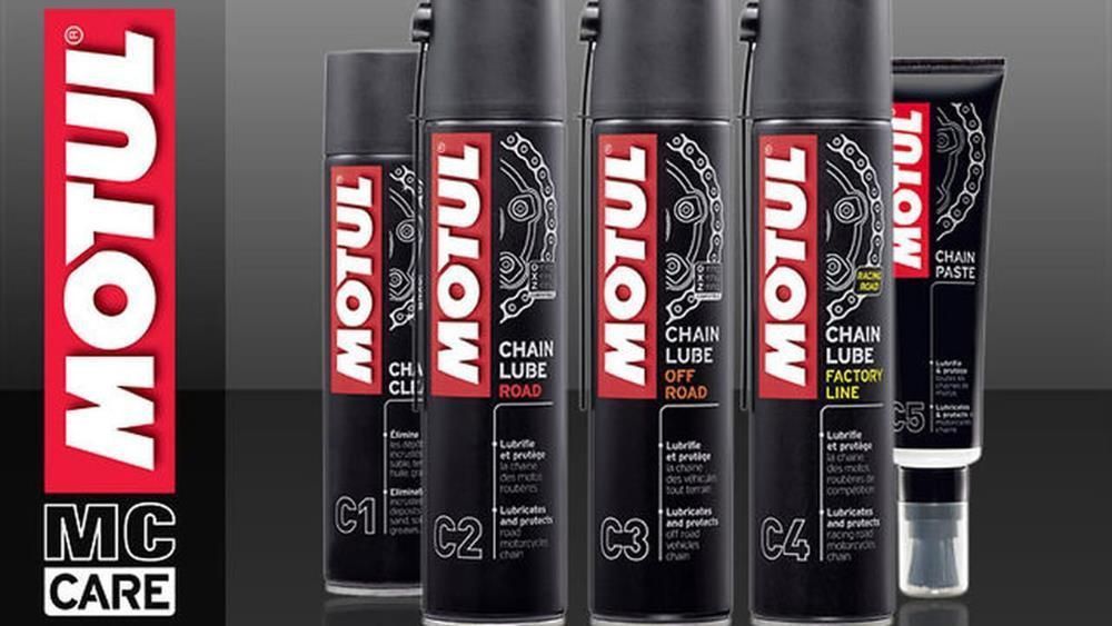 Motul спрей за смазване смазва почиства верига крос писта ендуро мото