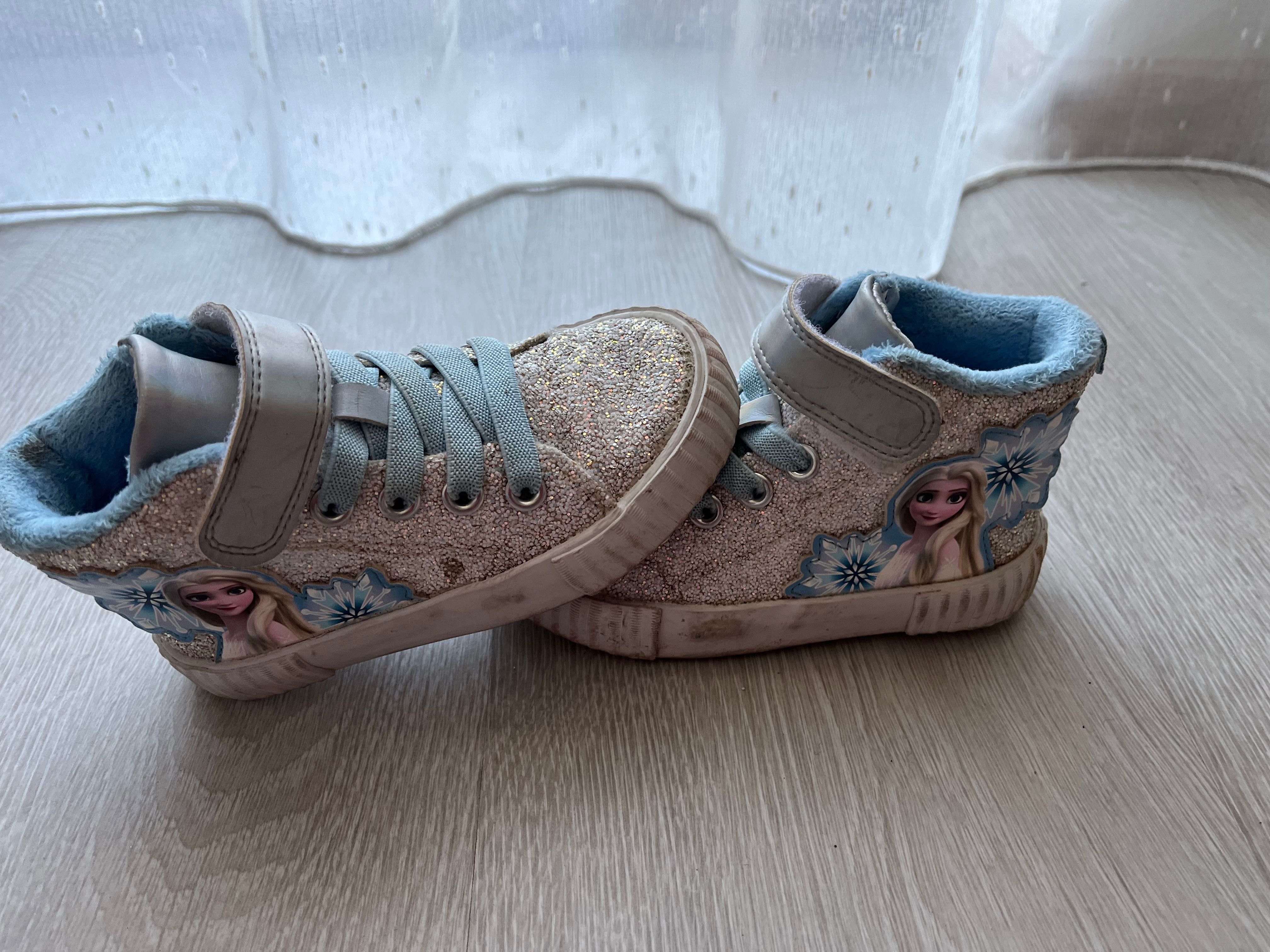 Sneakers Frozen nr. 25