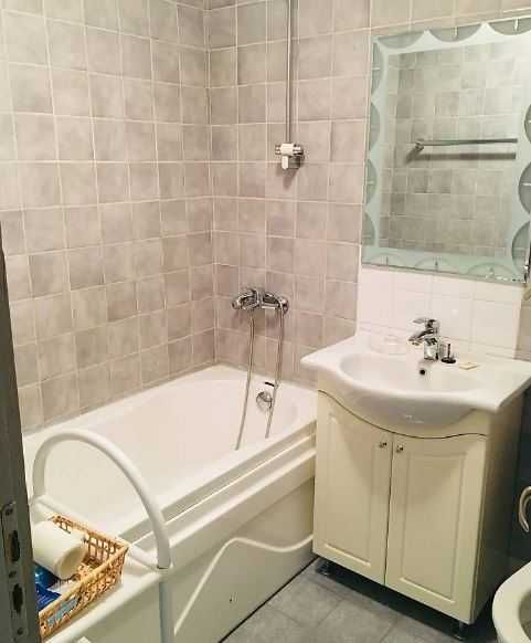 Дава се под наем Двустаен апартамент в Бургас, Възраждане - 114 кв.м за 250 € - Снимка #8