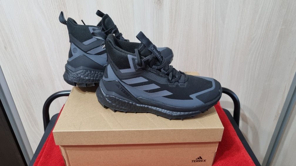 Adidas Ghete Terrex boost Gore-tex impermeabil mărime 39 1/3