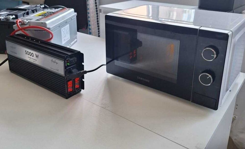 Invertor sinus pur 12V/24V 5000W Auto/Rulota/Panouri Solare