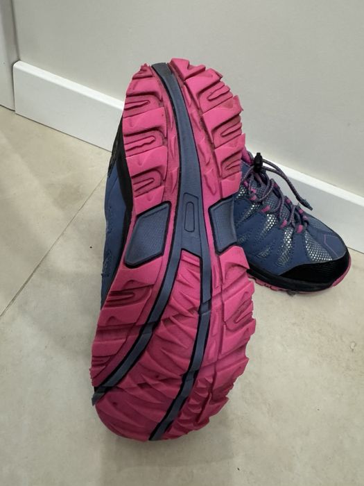 Зимни/есени обувки сникърси за момиче 35н.