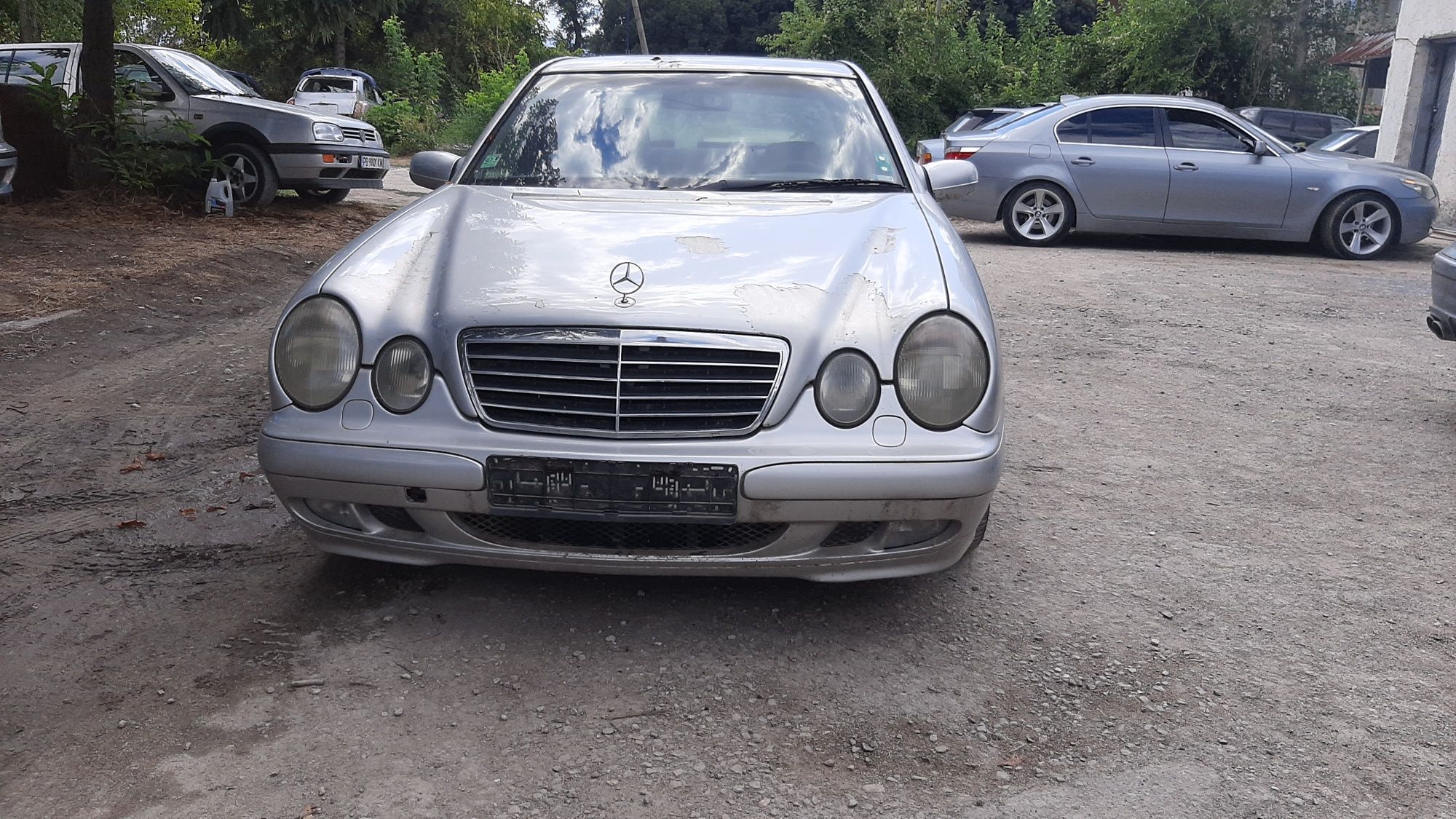 Mercedes w210 facelift НА ЧАСТИ