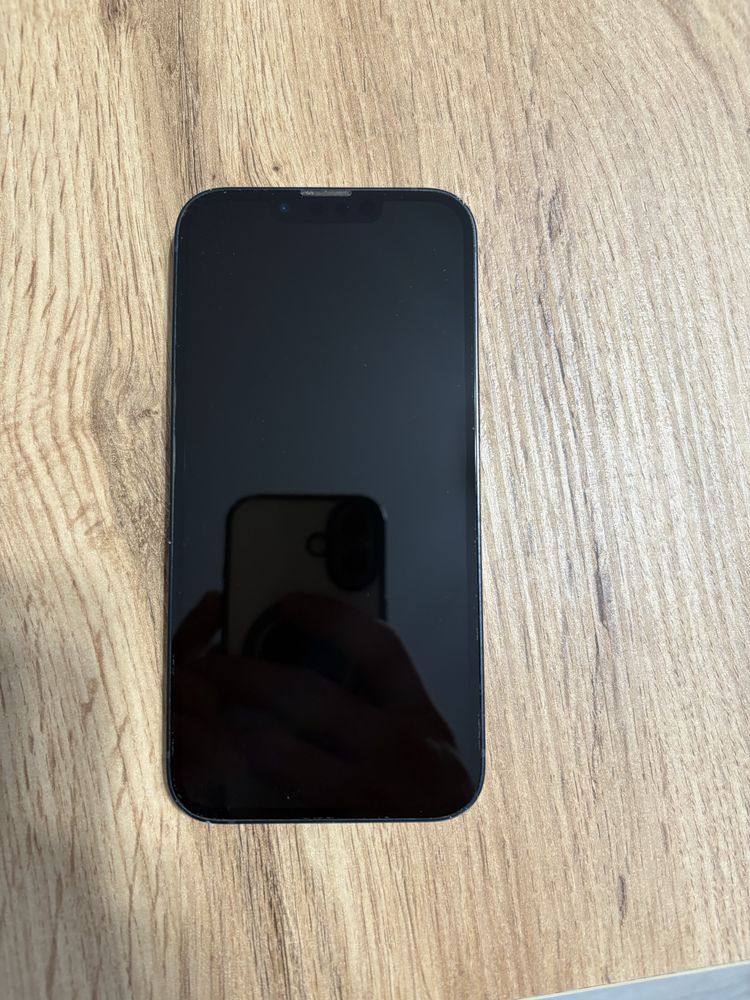 Iphone 13 128GB.