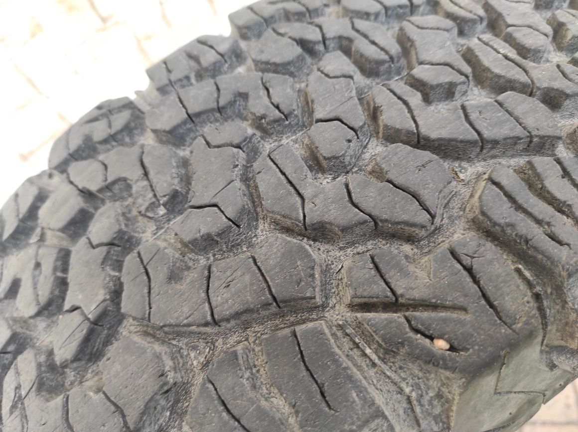 Офроуд гуми Bfgoodrich 245/75/16  All-Terrian A/T