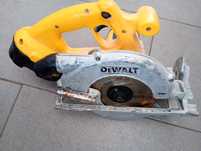 Fierăstrău circular Dewalt