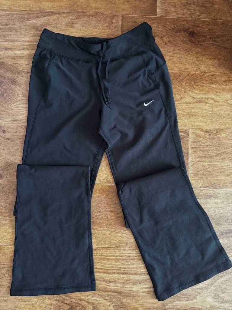 Nike анцуг долнище дамско