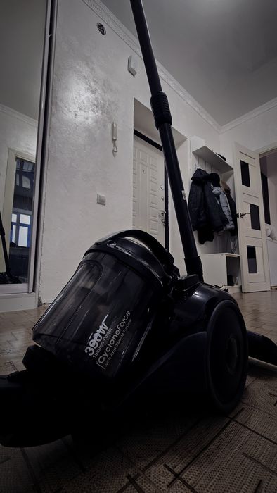 Продам пылесос как новый