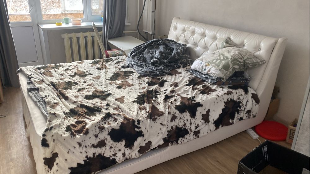 Продам кровать дешево