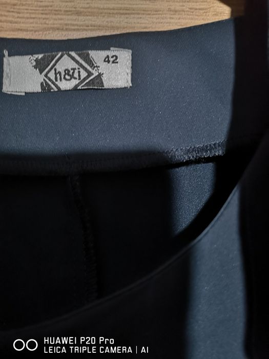 Рокли нови може да се обличат две части са