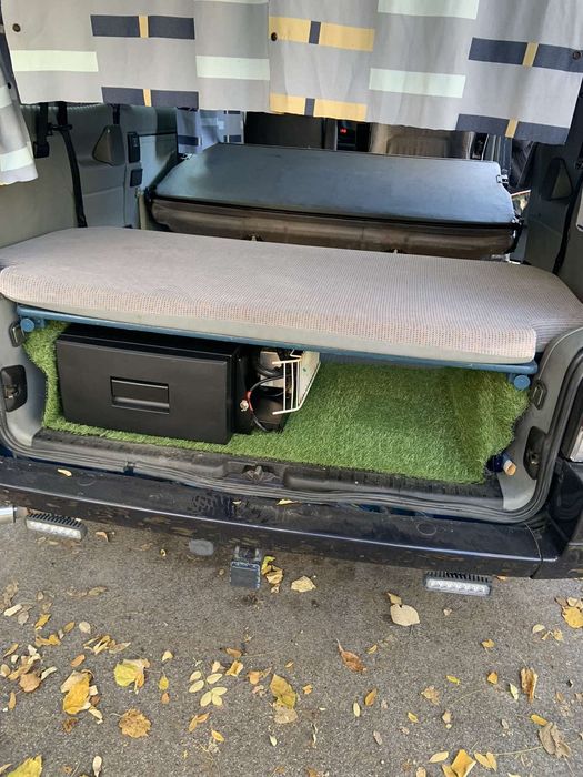 VW Multivan мини ван - кемпер