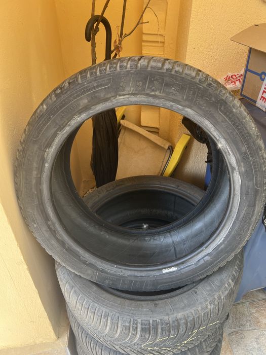 Anvelope 225.45.17 all sezon + 245.45.18 continental