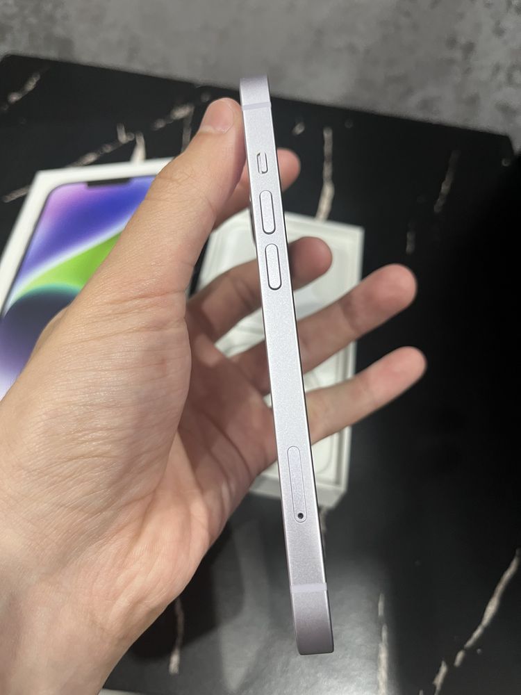 iPhone 14 128GB (Сиреневый) в идеальном состоянии