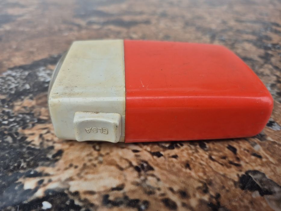 Vând lanterna Elba fabricata in Romania in perioda Socialista
MODEL RP