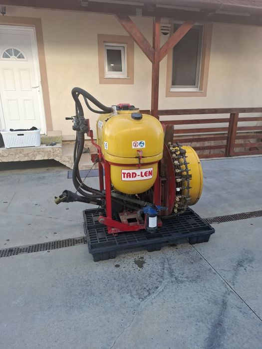 Pompă Atomizor Stropitoare pomi fructiferi și vita de vie