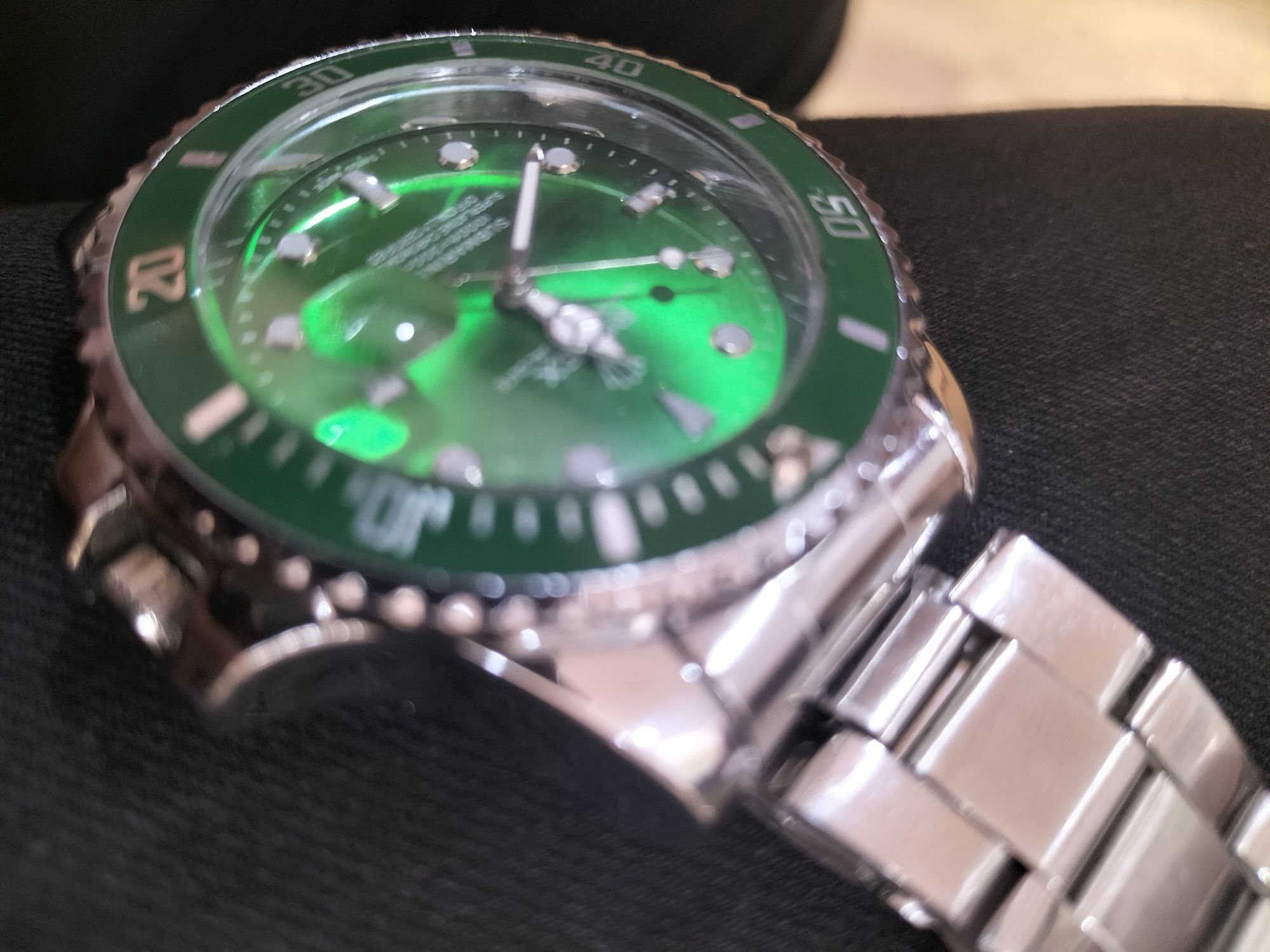 Часы ролекс зелёного цвета