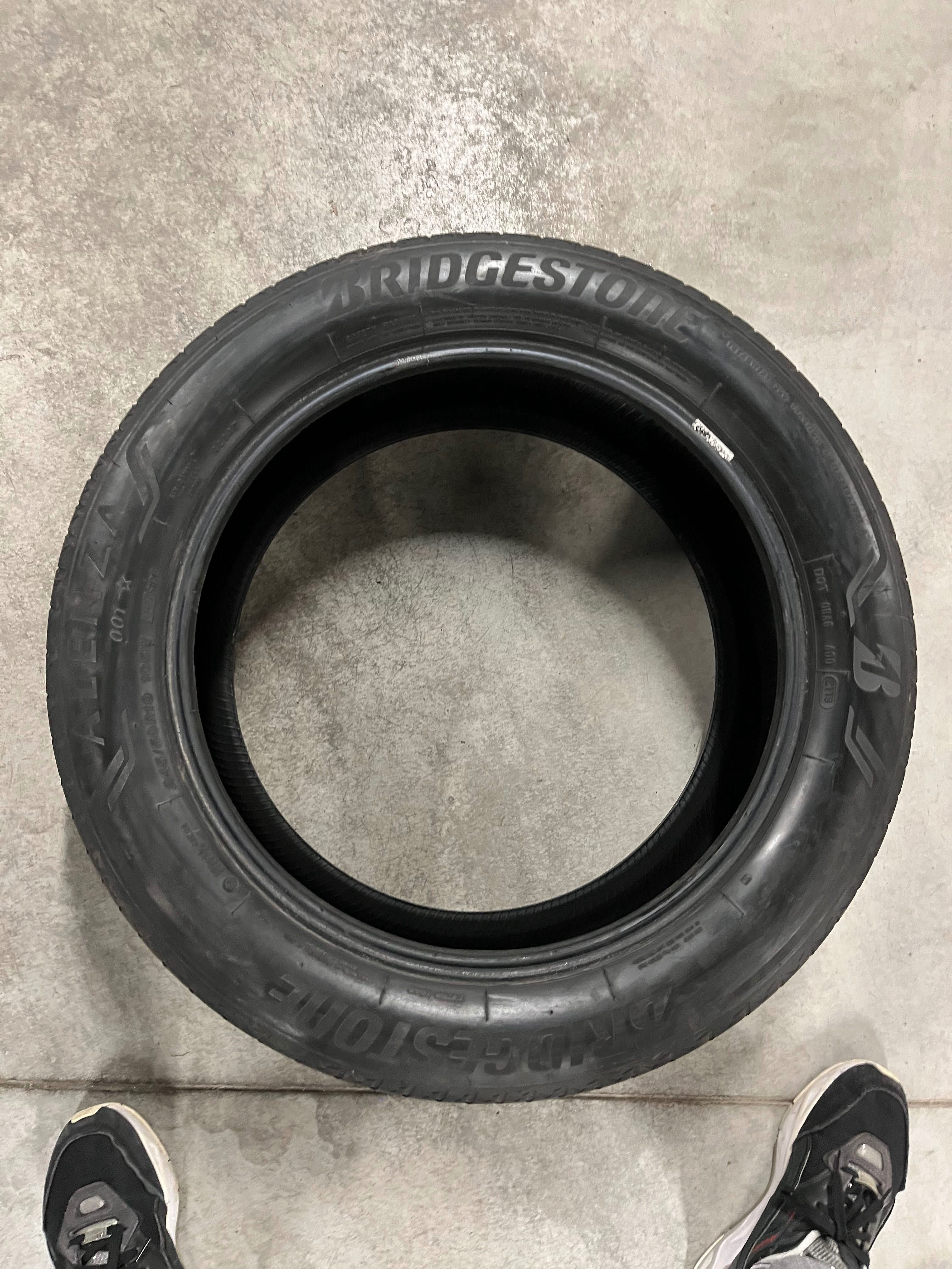 Гуми Bridgestone Alenza 245/50 R19 105W BMW