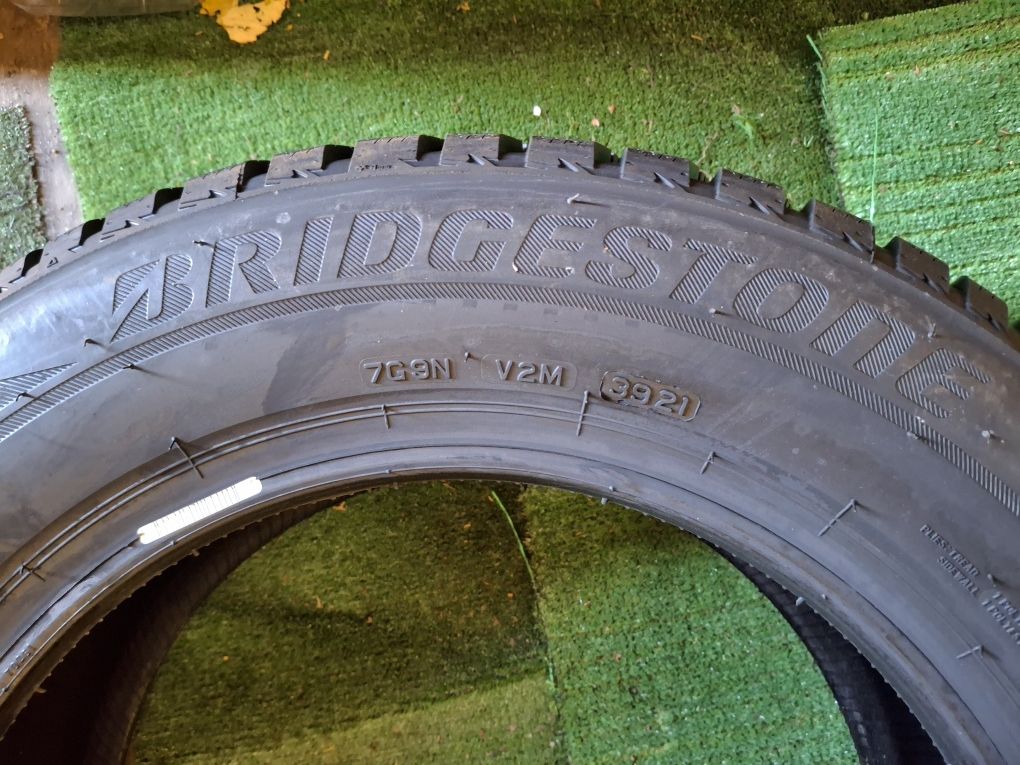 195 65 15 Bridgestone DOT 2021 iarna NOI