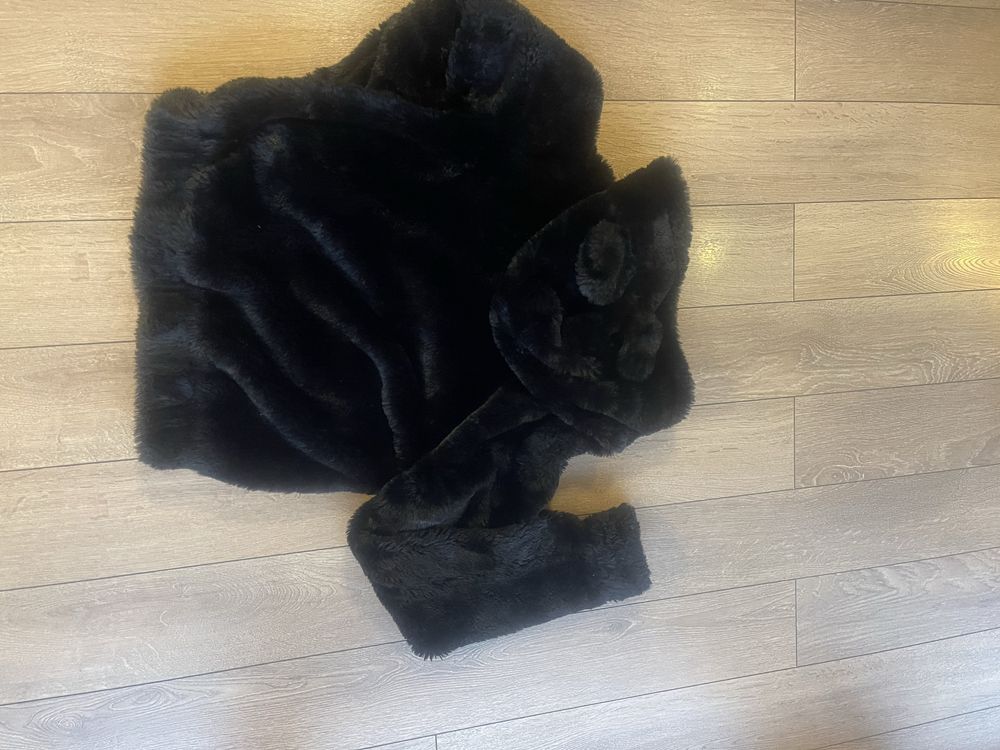 H&M детско яке за момиче в бяло и черно