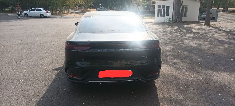 BYD HAN EV 610 Sotiladi