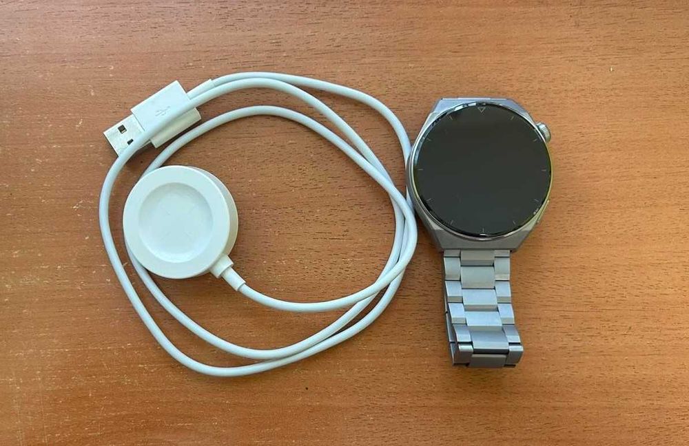 Смарт часовник HUAWEI GT 3 PRO