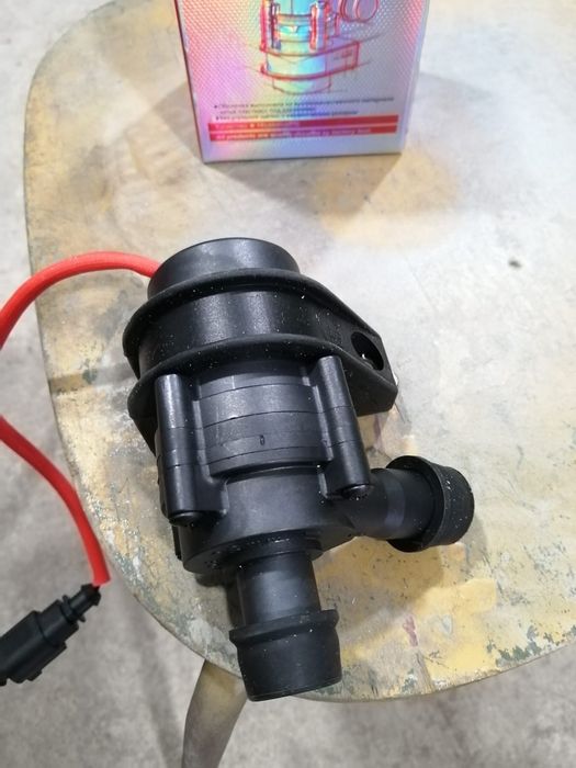 продам доп насос на печку(помпа)