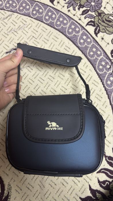 Сумка для фотокамеры RivaCase новая