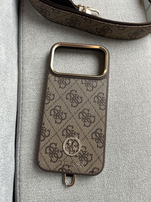 Кейс за iphone 17 pro max