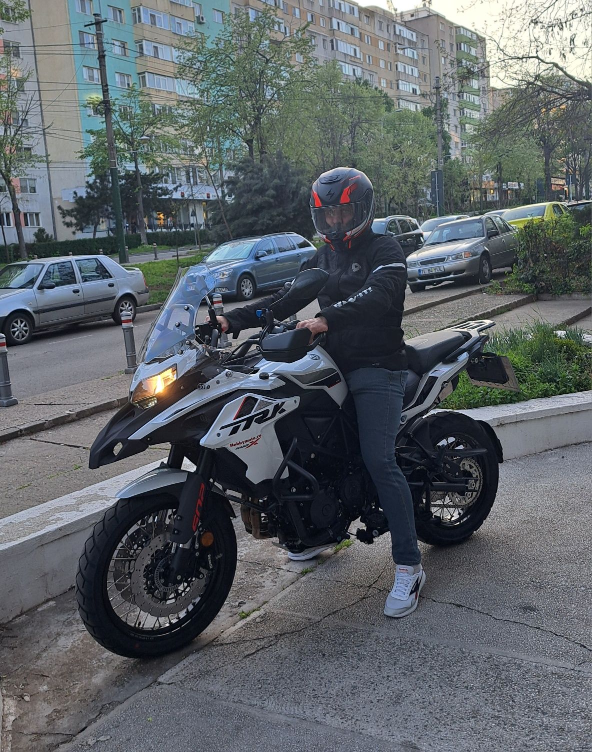 Benelli Trk 502x, nou, an 2024