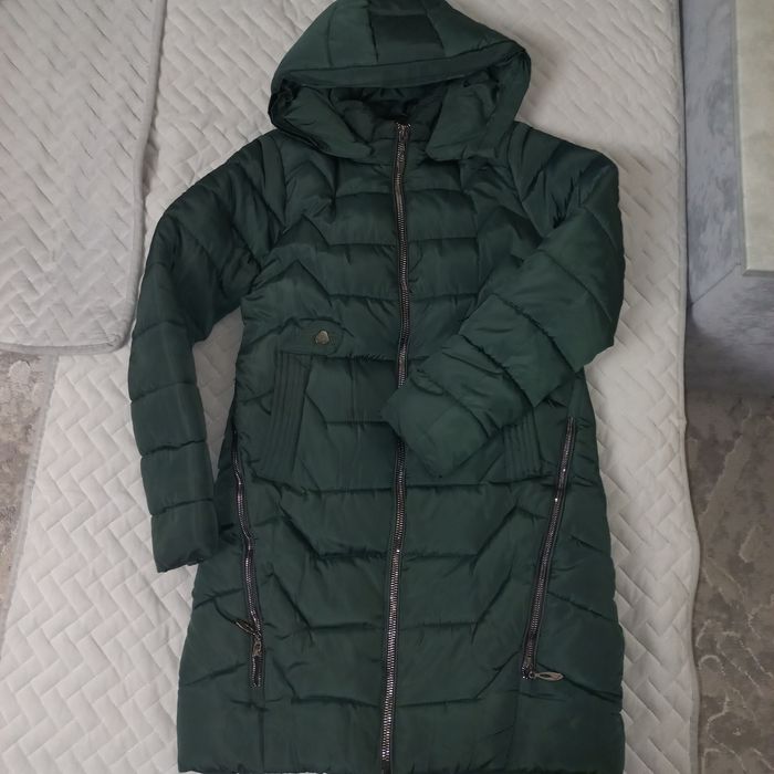 Продам зимнюю куртку