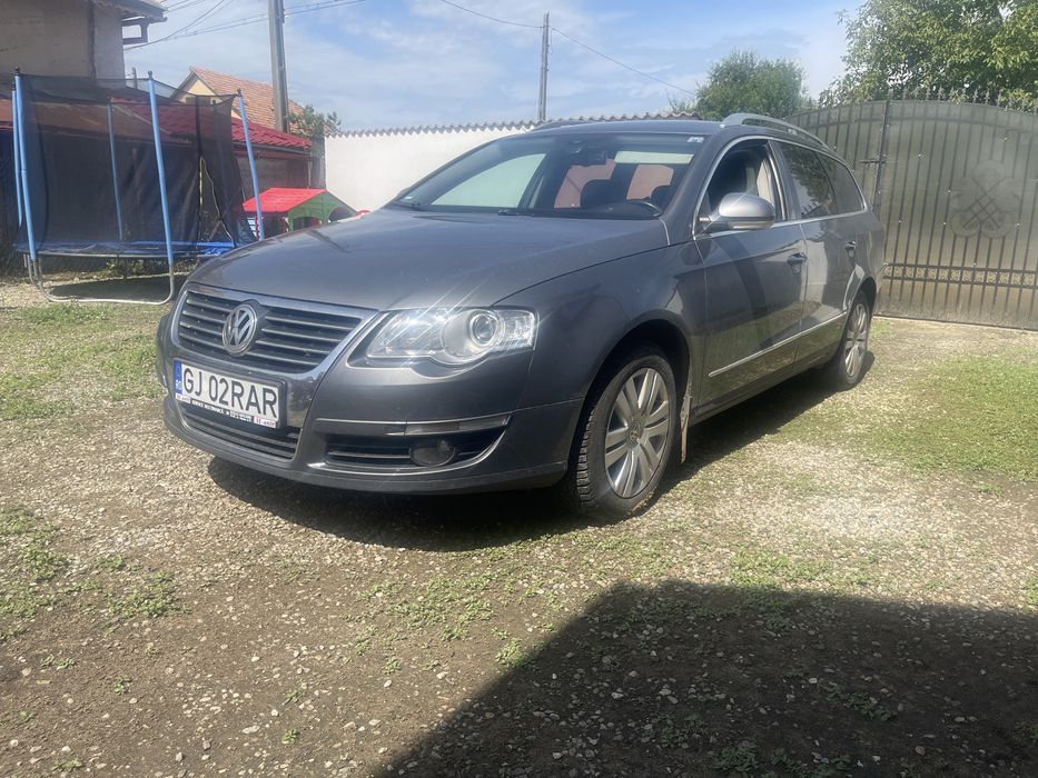 Vad vw passat 2.0l 140cp masinsafunctioneaza pe or ce dinstsnta!