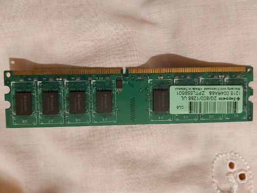 vand display-uri, placa tuner tv,memorii ddr 2, componente calculator